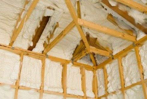 Утеплення будинку пінополіуретаном